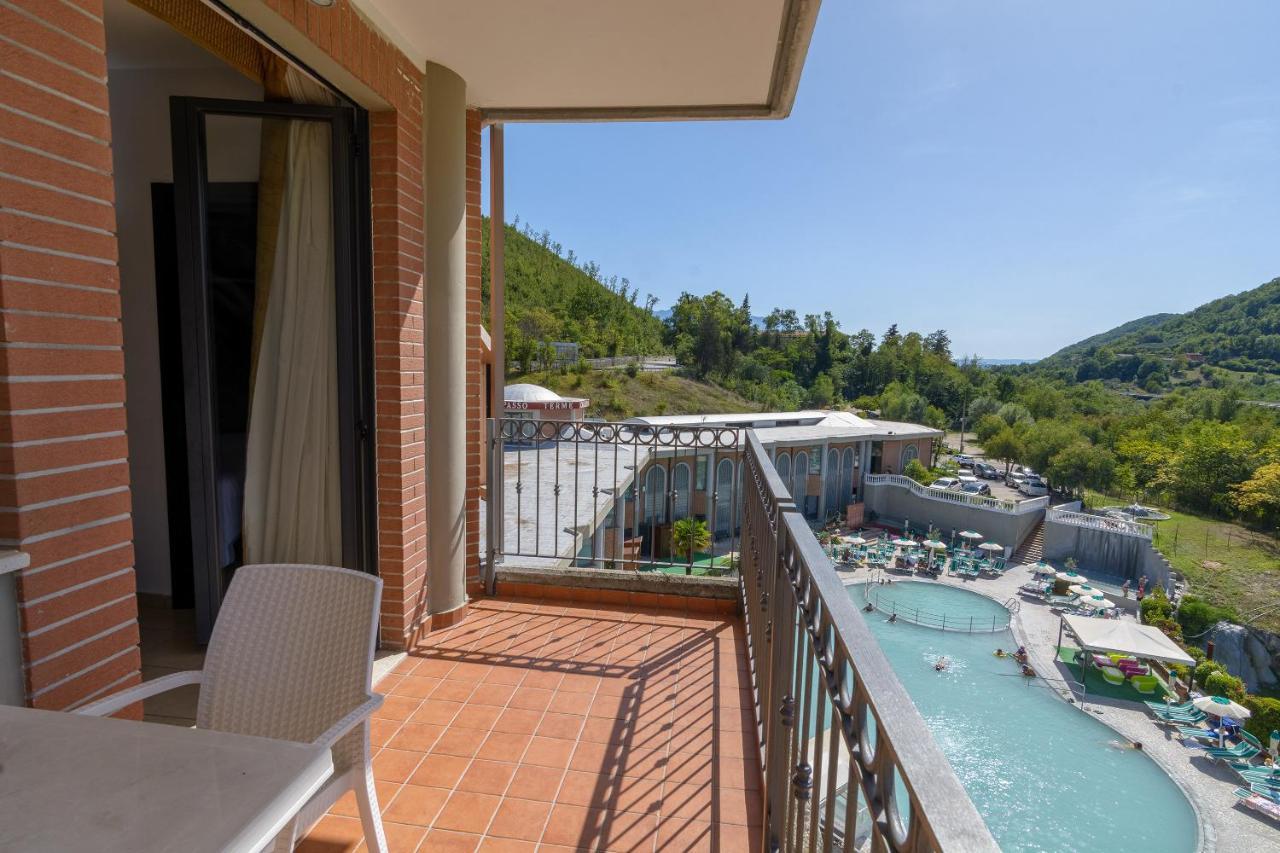 Hotel Terme Capasso Контурси Екстериор снимка