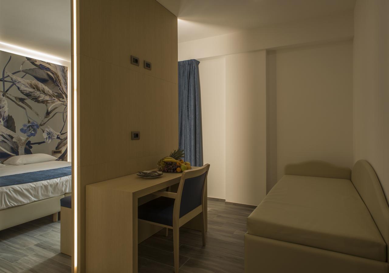 Hotel Terme Capasso Контурси Екстериор снимка