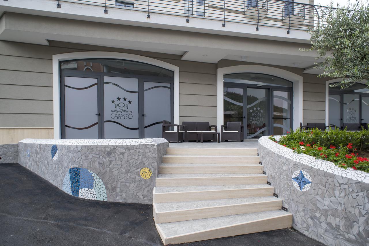 Hotel Terme Capasso Контурси Екстериор снимка