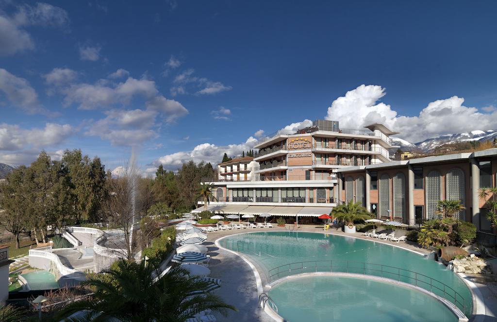 Hotel Terme Capasso Контурси Екстериор снимка