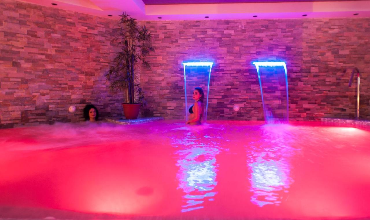 Hotel Terme Capasso Контурси Екстериор снимка