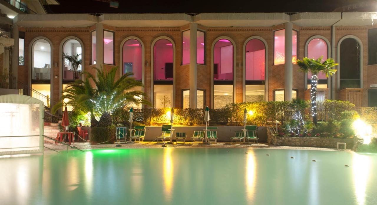 Hotel Terme Capasso Контурси Екстериор снимка