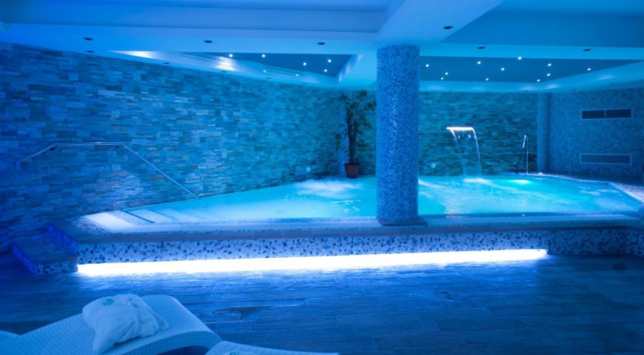 Hotel Terme Capasso Контурси Екстериор снимка
